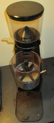 Anfim Caimano Best Black.jpg